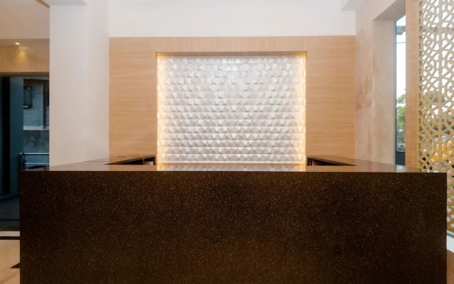 Capital O 28004 Hotel Mathoshree