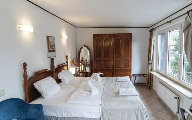 Hotel Petit