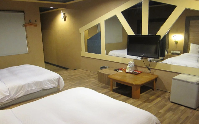 Da Chien Hotel
