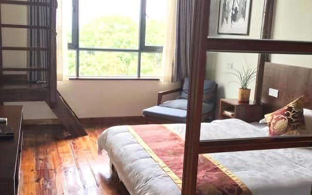 Ruyuan Culture Theme Inn