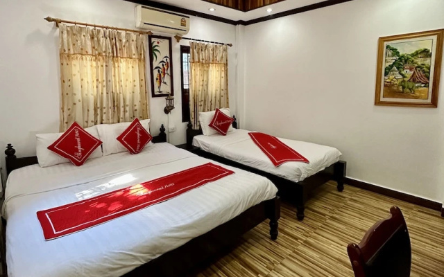 Singharat Boutique House
