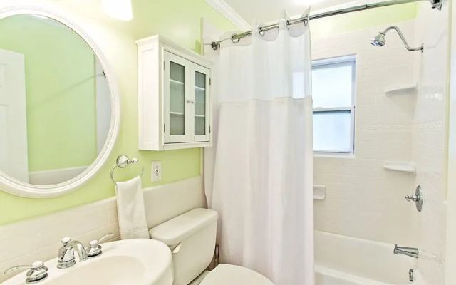 Sisters in the Sand by Tybee Vacation Rentals