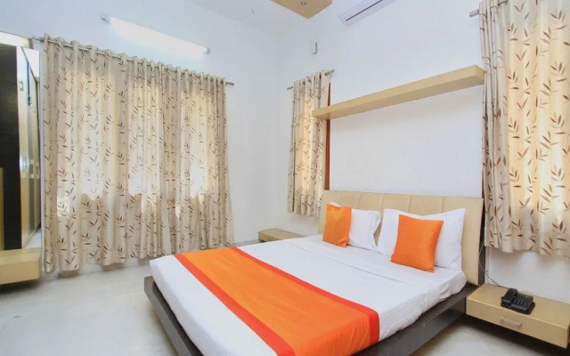 Capital O 11590 Red Carpet Residence