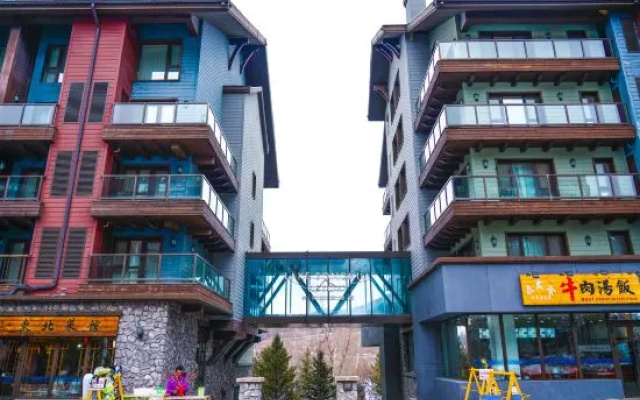 Fenghua Apartment (Jilin Vanke Songhua Lake Resort)