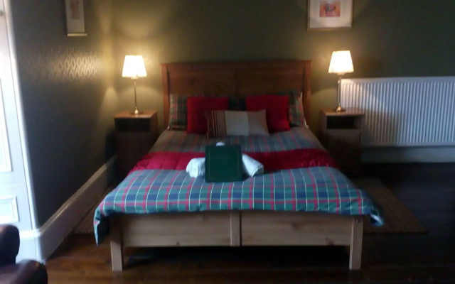 Aynetree Guest House