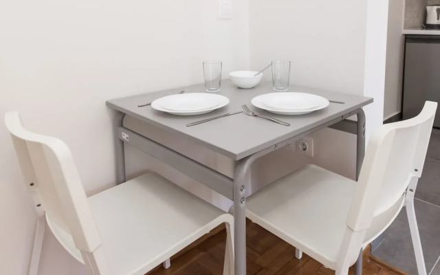 Stylish New Paradise for 2 in Marousi