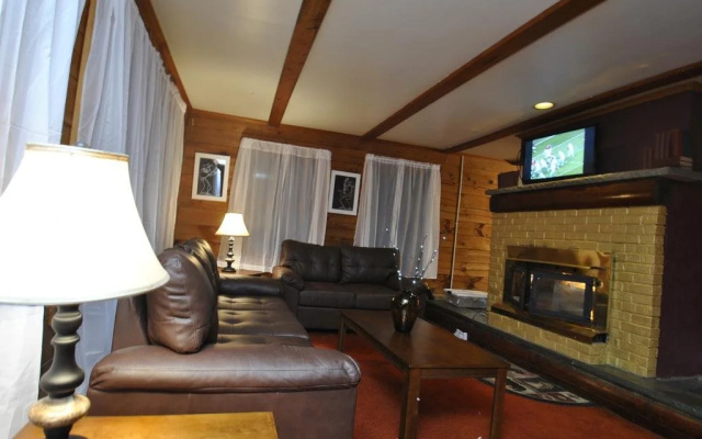 Grand Summit Lodge on Whiskey Mountain