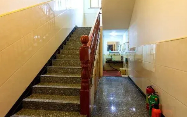 Huangzhangju Hostel