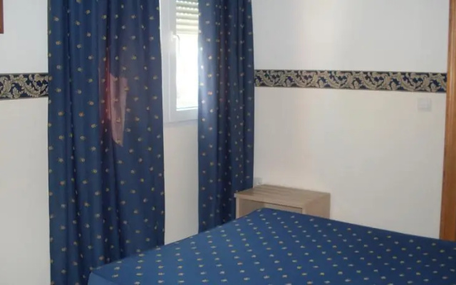 Hotel Alboran