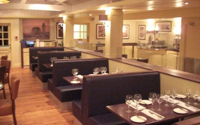 Madison Hotel