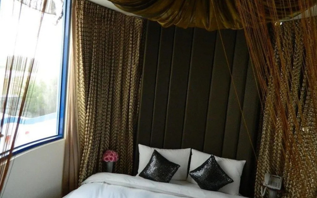 Tile Dome Hotel