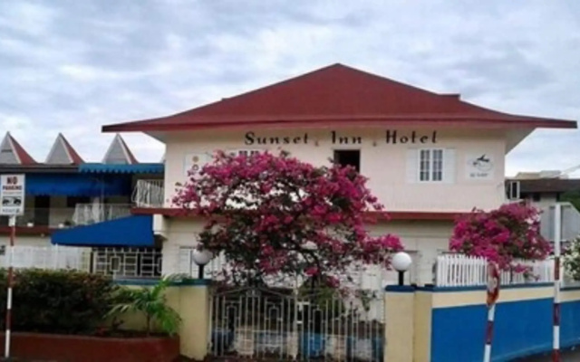 Sunset Inn Hotel