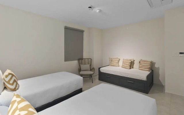 O Condominium Beachfront Residences