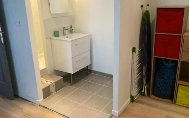 Rent4night Grenoble Europole