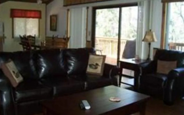 RedAwning La Crescenta