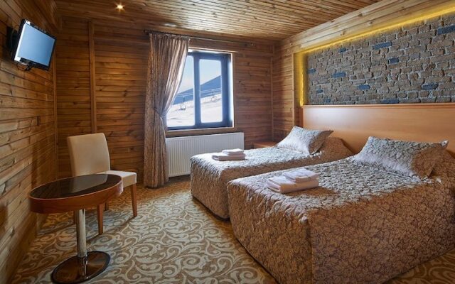 Gumuspark Resort Hotel Турция, Амасья - отзывы, цены и фото номеров - забронировать отель Gumuspark Resort Hotel онлайн комната для гостей