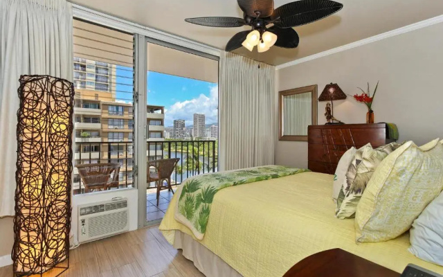 Fairway Villa #914