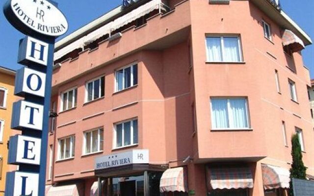 Отель Riviera Италия, Сеграте - отзывы, цены и фото номеров - забронировать отель Riviera онлайн вид на фасад