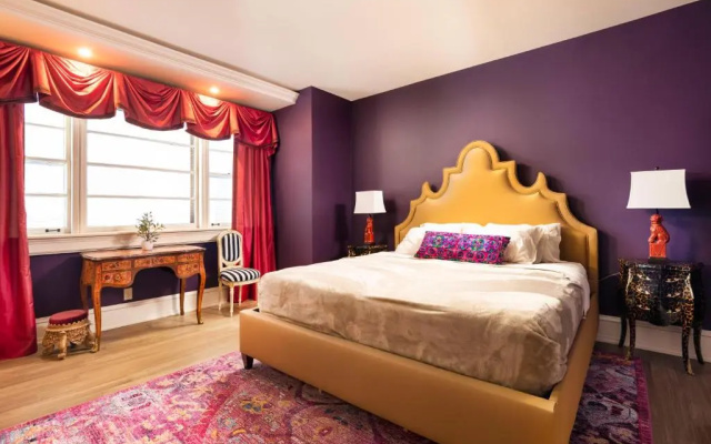 The Edward Hotel