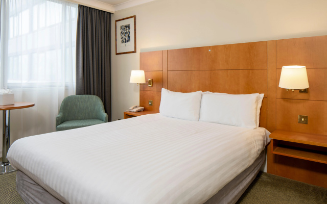 Holiday Inn Express Glasgow Airport by IHG