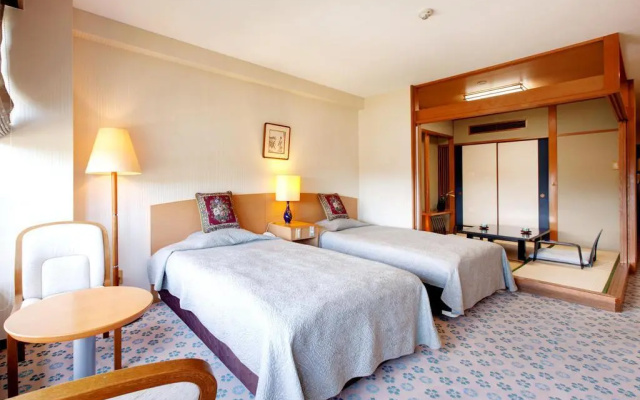 Unzen Miyazaki Ryokan