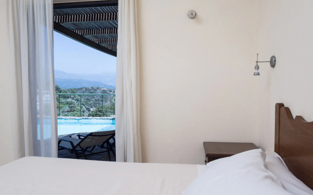 Istron Villas