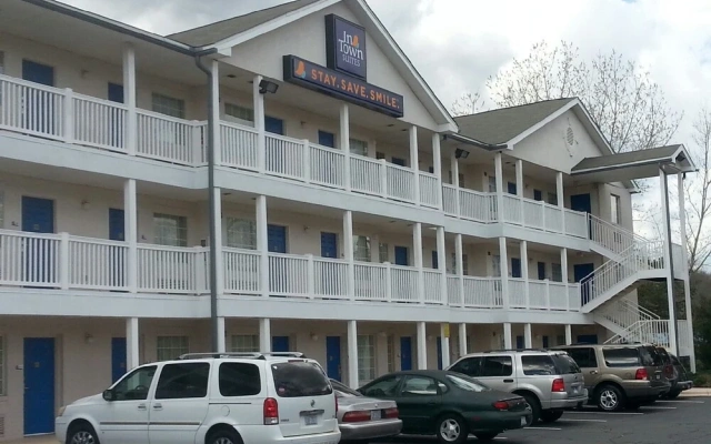 Sun Suites of Charlotte