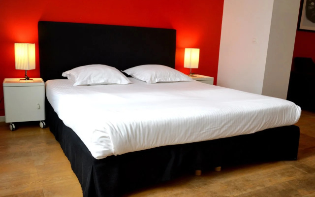 Theater Hotel