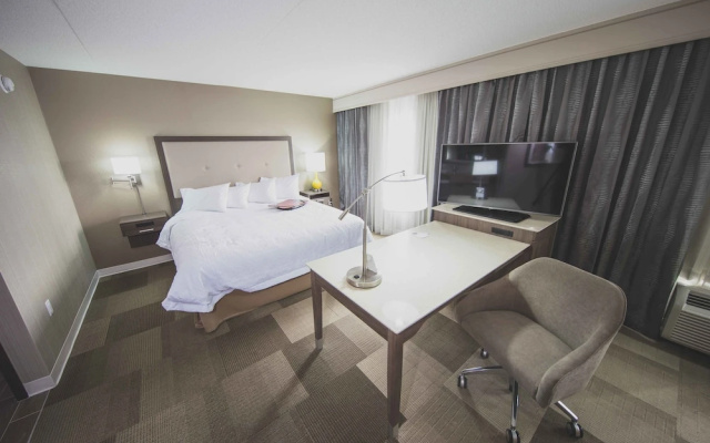 Hampton Inn & Suites by Hilton Bolton