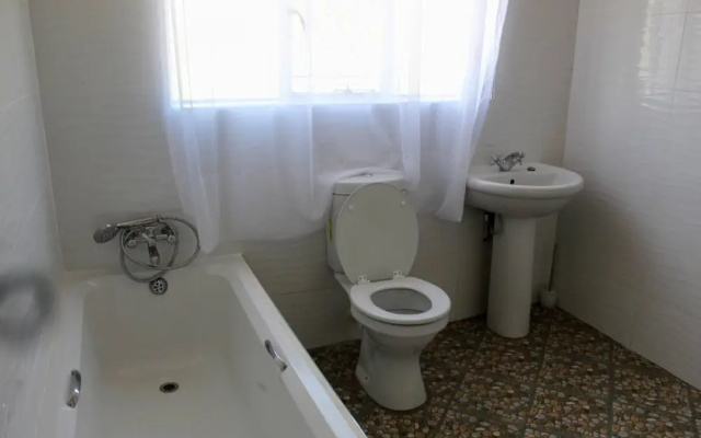 Lovely 4 bed in Mutare - 2178