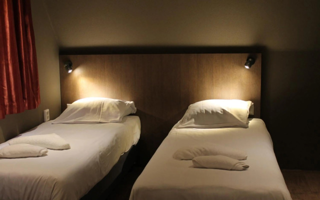 Aston City Hotel