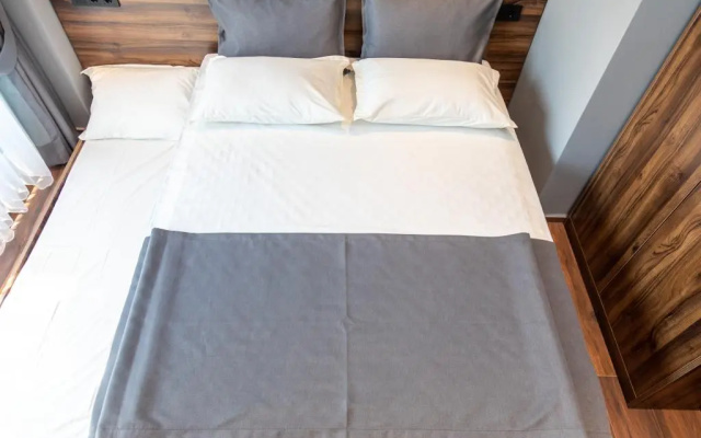 Deniz Otel Sarigerme