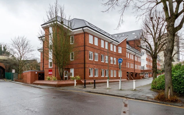 Roomspace Apartments -Nouvelle House