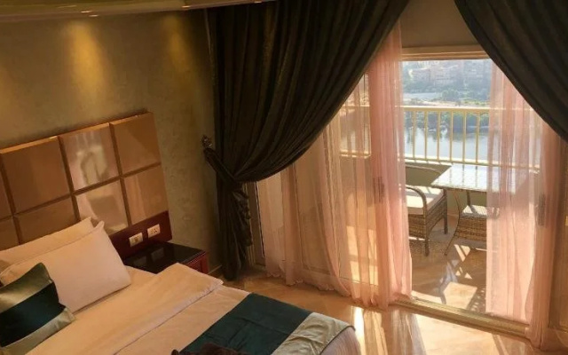Nile Season Hotel