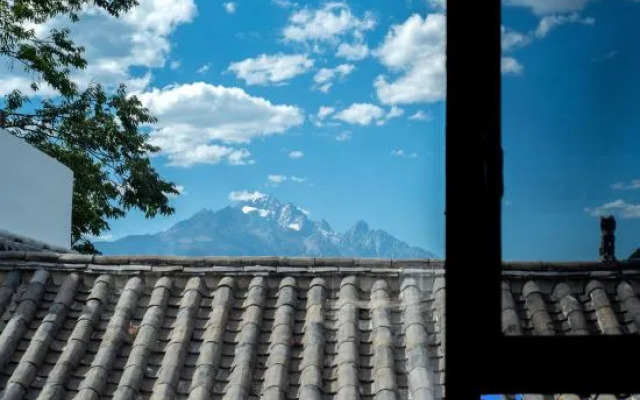 Musk·Villa Guanxueshan Zizai Courtyard Homestay (Lijiang Ancient City Dashuiche Branch)