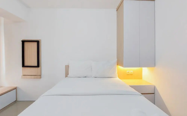 Modern Look Studio At Urbantown Serpong Apartment
