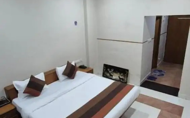 Hotel Dhola Maru
