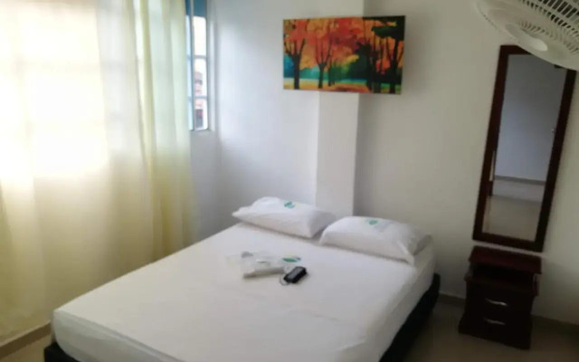 Hostal Avenida El Bosque