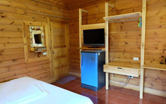 Tonsak Resort