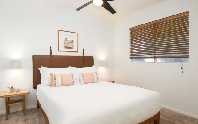Bermuda by Avantstay Covered Patio w/ Outdoor Dining + Pool & Spa