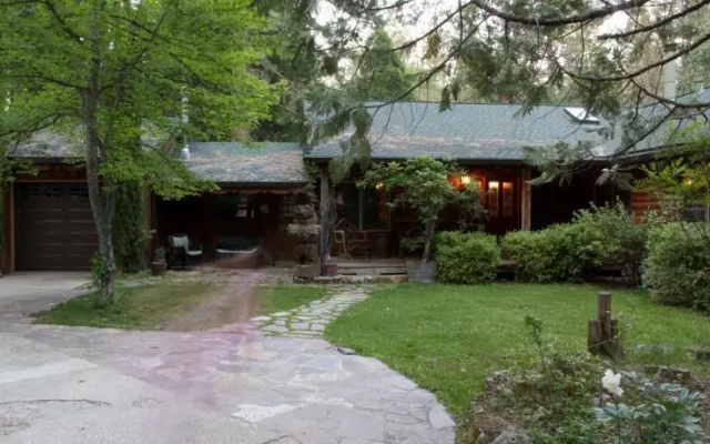 Papa Bear - Nevada City Retreats