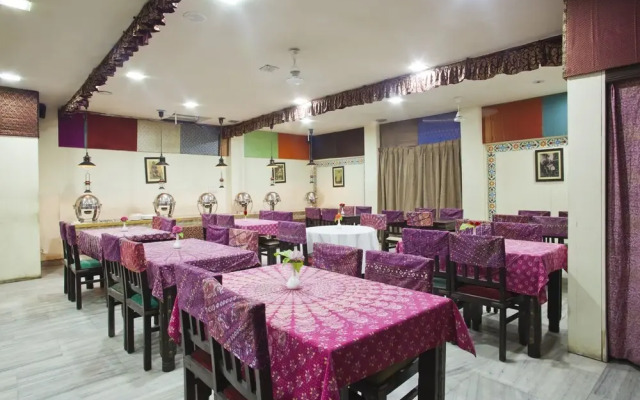 Hotel Ram Vilas
