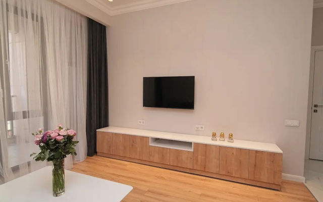 Modern 1-bedroom apartment by Sweet Home