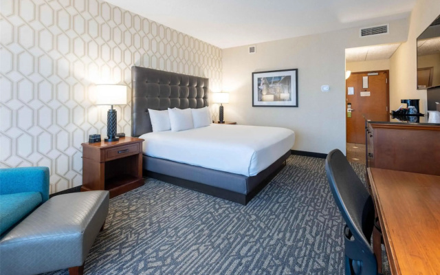 Drury Plaza Hotel St. Louis Chesterfield