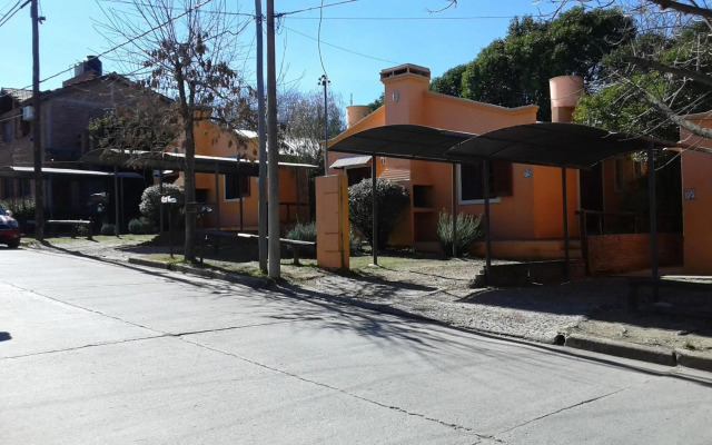 Los Zarzos