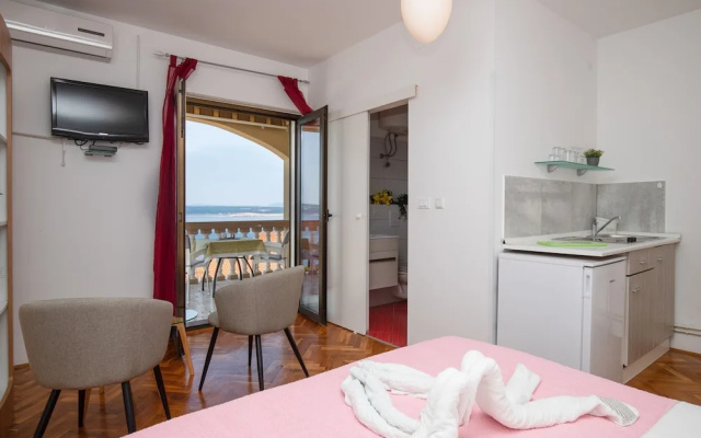 Studio Paula 2 300m From Sea