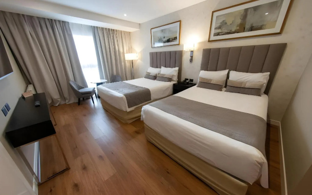 Albatros Hotel
