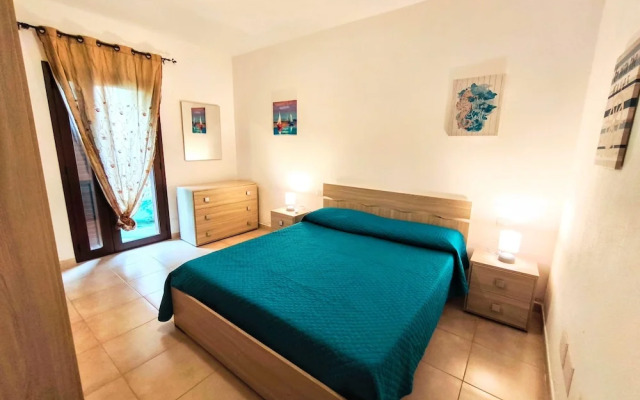 Seaside Apartment Near Budoni