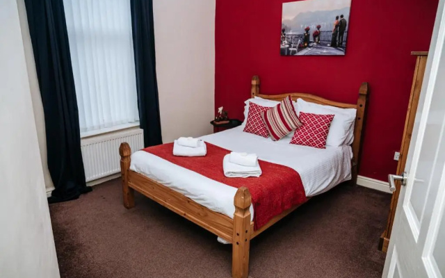 Woodhouse Lodge