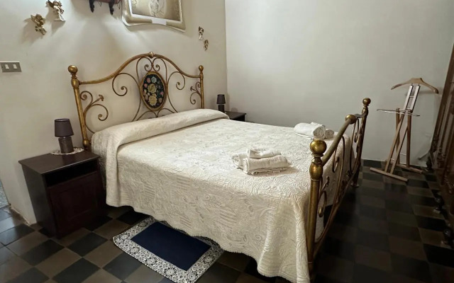 Al Vicoletto House